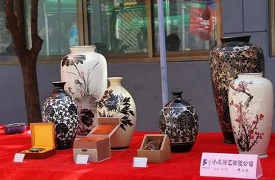創(chuàng)客集市助力磁州窯文化藝術(shù)節(jié)，共塑文化新風(fēng)尚